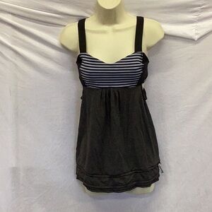 Lululemon gray and purple stripped tank.